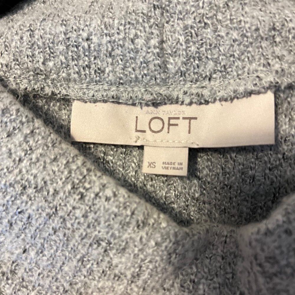 Loft Sweater - Picture 3 of 3